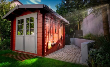 How to Improve your Garden House with Cladding