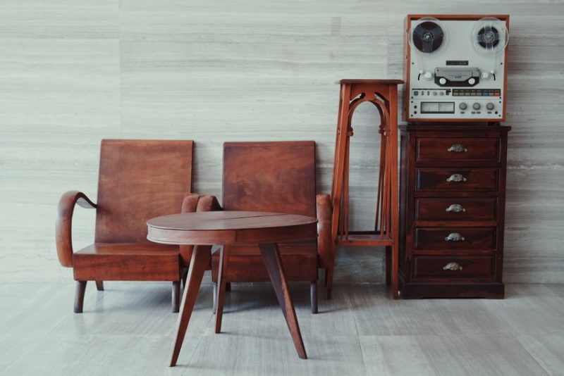 Tips For Buying Vintage Furniture