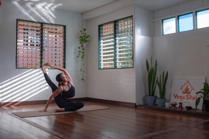 Home Yoga Room: Tips to Create a Personal Sanctuary