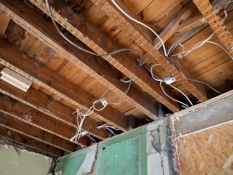 10 Electrician Tips to Save You Money
