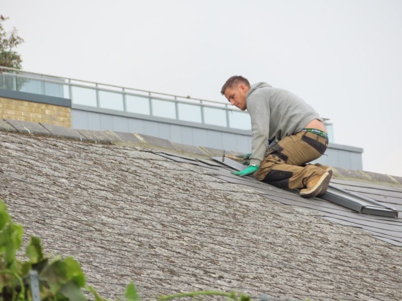 Troubleshooting Roof Repairs and Replacement Solutions