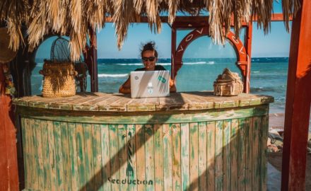 Here’s How You Can Become a Digital Nomad