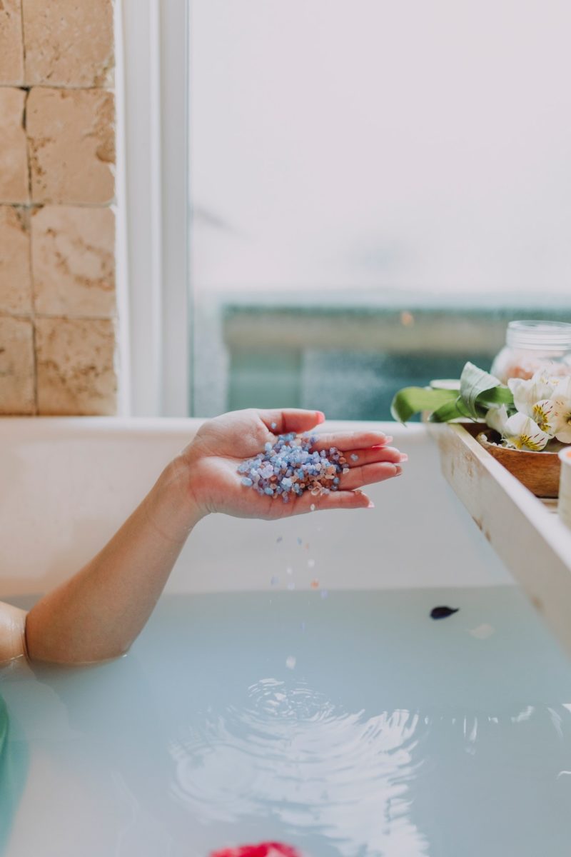 A Guide On Why Bath Salts Are So Soothing