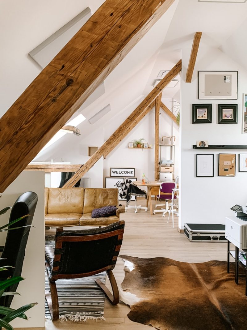 What's the difference between a mansard and dormer loft conversion?