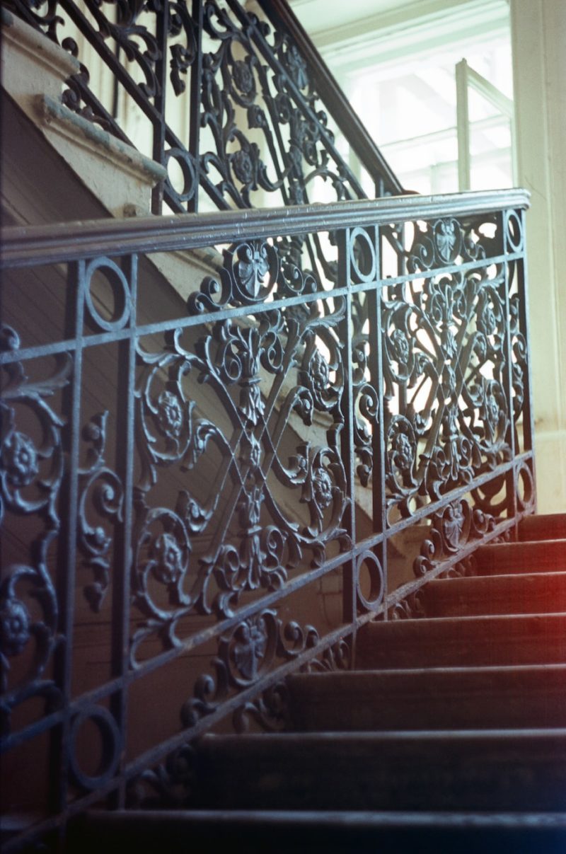 5 Benefits of Wrought Iron Railings for Residential and Commercial Buildings
