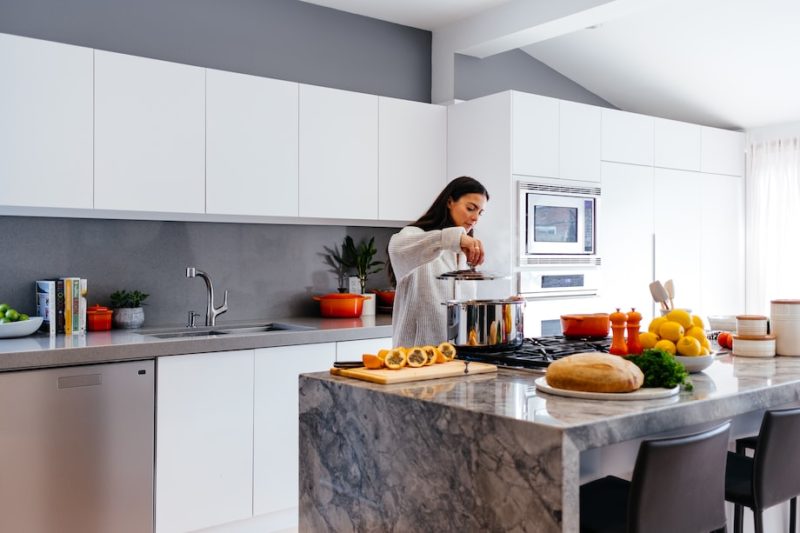Practical Decor Tips On Renovating Your Kitchen Like A Pro
