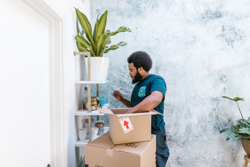 From Fridges to Pool Tables: Tips on How to Move Heavy Furniture Right