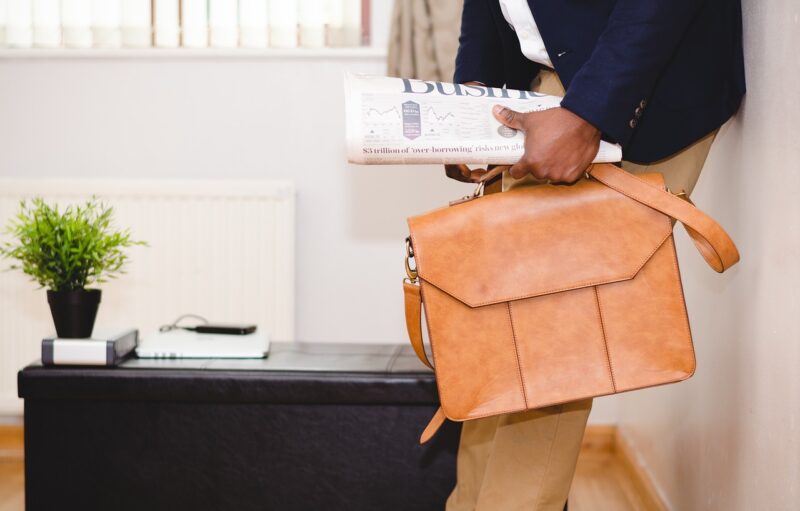 The Utility Of A Men's Leather Briefcase