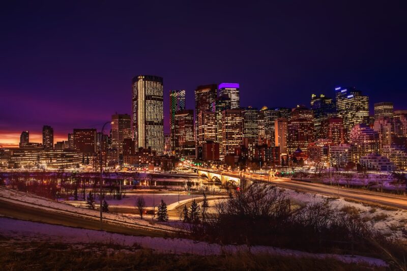 The Urban Lifestyle Showdown: Living in Calgary vs. Toronto