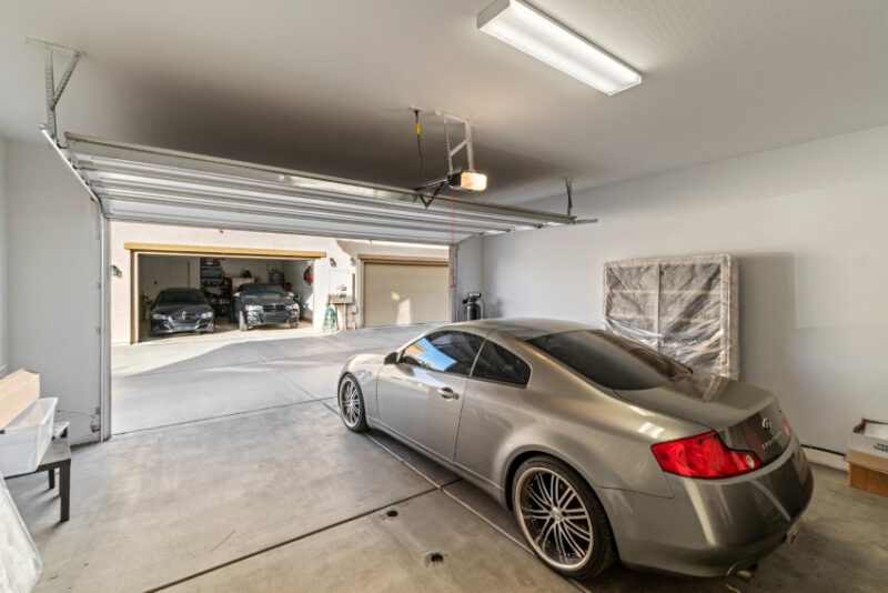 Step-By-Step Guide To Building A Durable Three-Car Metal Garage