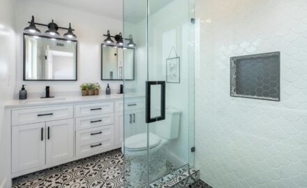 Which Flooring Patterns Should You Choose for Your Bathroom?