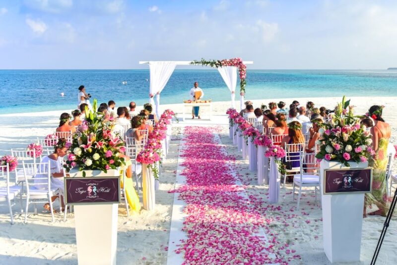 5 Must-Haves for Your Beach Wedding Needs