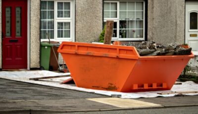 How Skip Bin Hire Can Simplify Your Home Renovation Cleanup