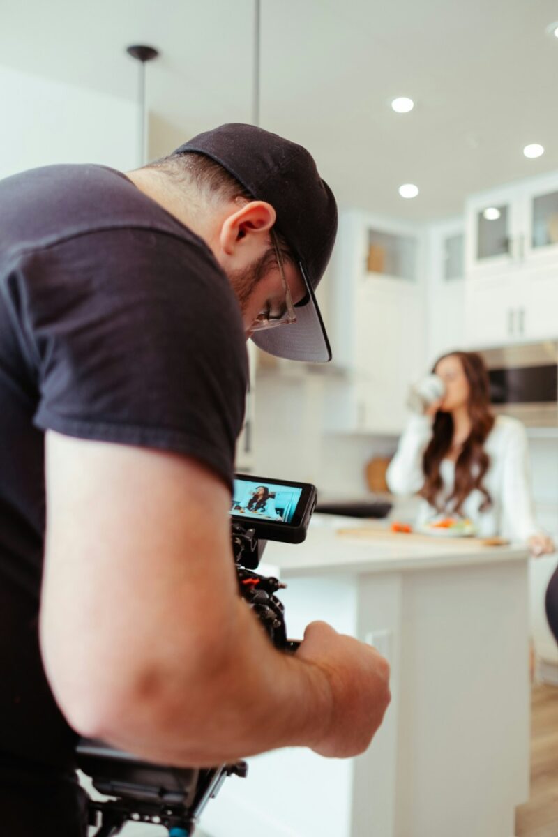 Are You a Content Creator? Here's Why You Need an Accountant on Your Team